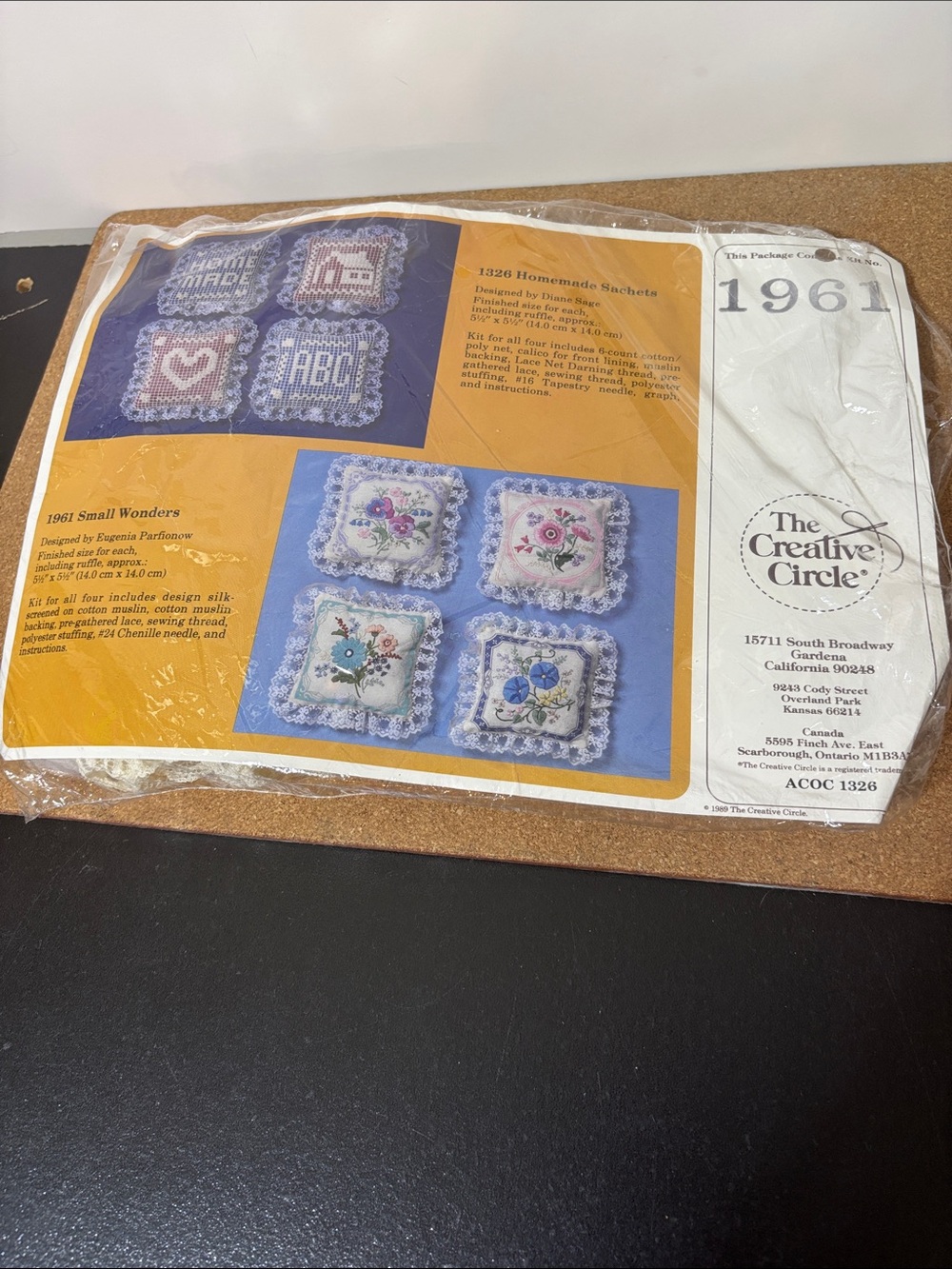1961 'Homemade Sachets' Blue Home Accents Kit Opened